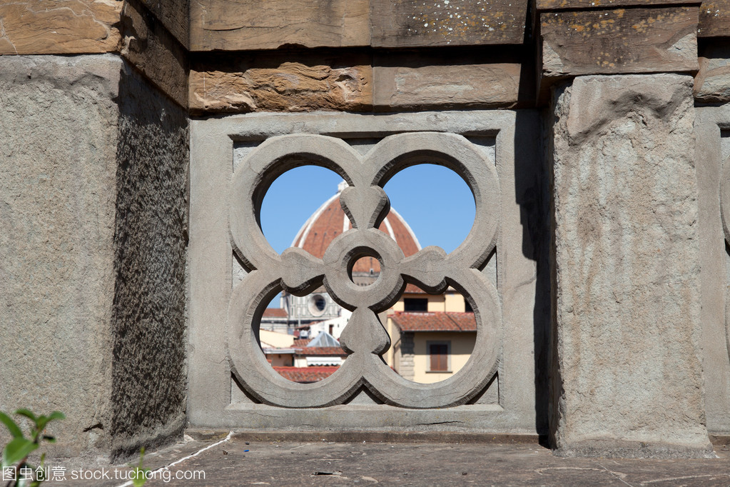 佛羅倫薩-窗飾畫廊 uffizii 的陽臺(tái)上,